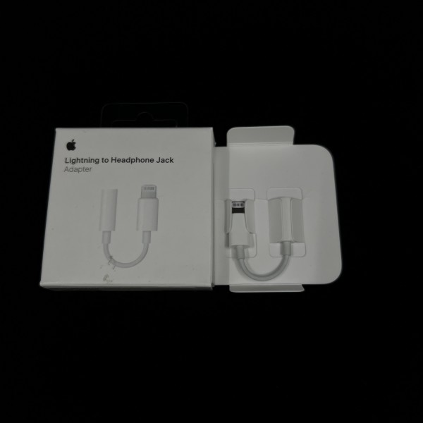 Lightning to 3.5mm Headphone Adapter