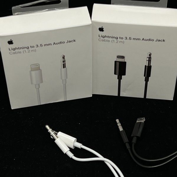 Lightning to 3.5mm Audio Cable