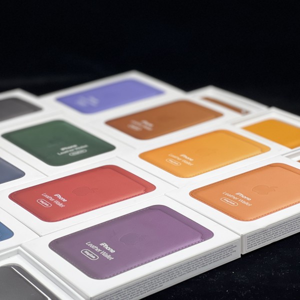 MagSafe Leather Wallet